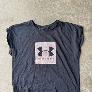 Under Armour black Tee with Logo